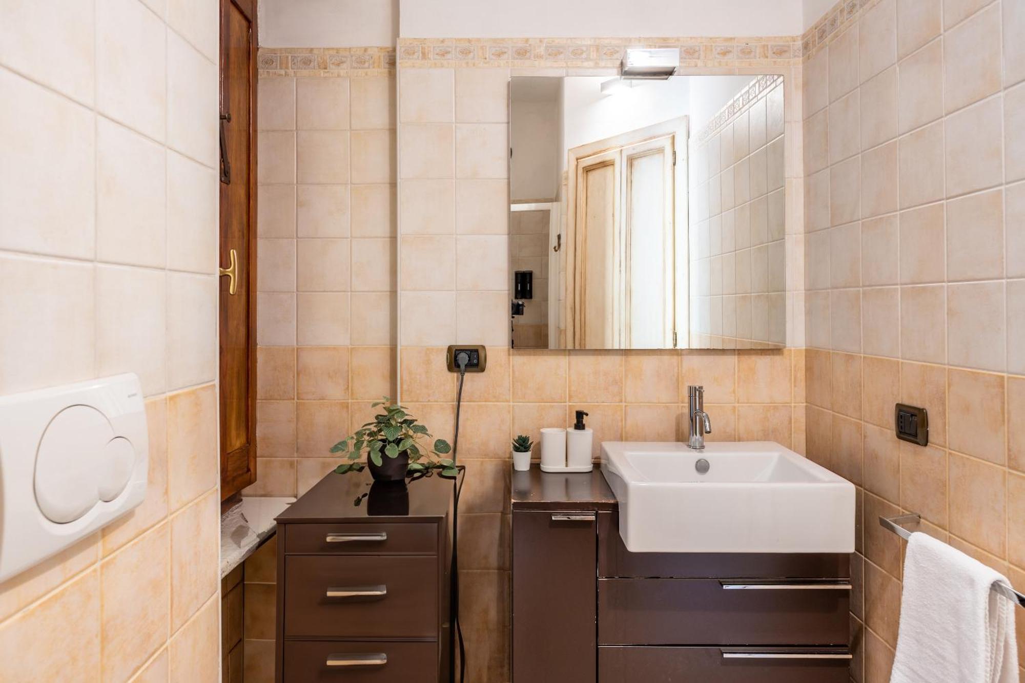 Colonne'S Nest - Cozy And Silent With Ac Apartment Milano Ngoại thất bức ảnh